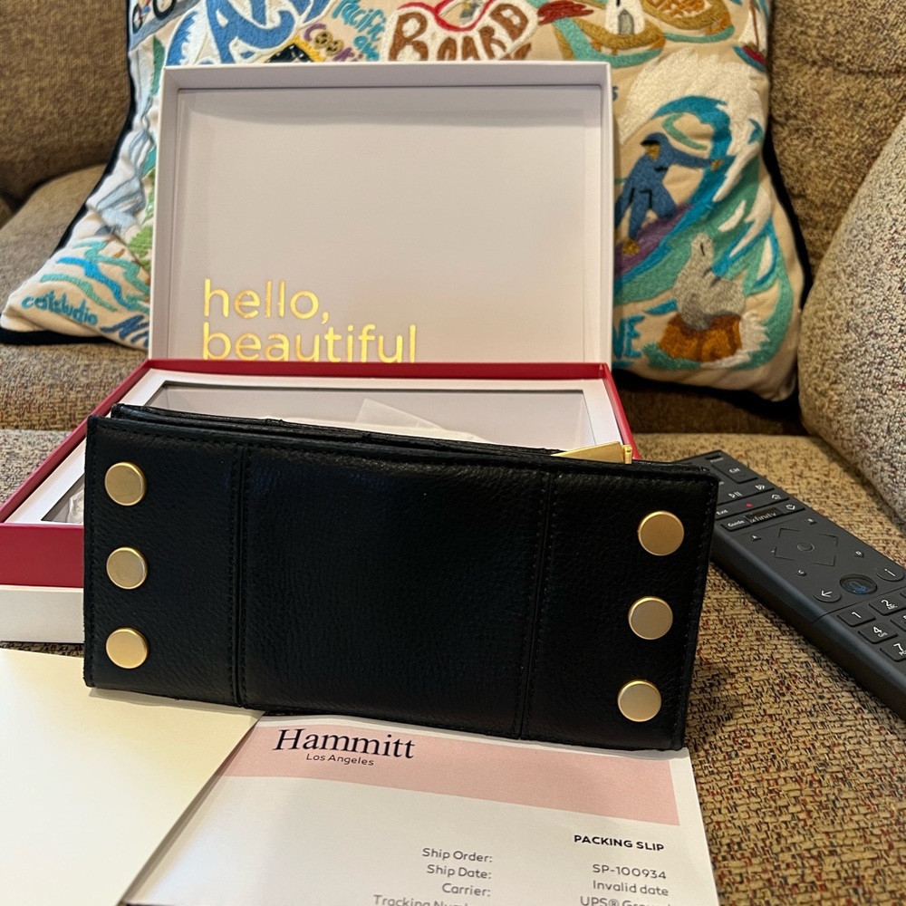 EUC Hammitt black wallet.